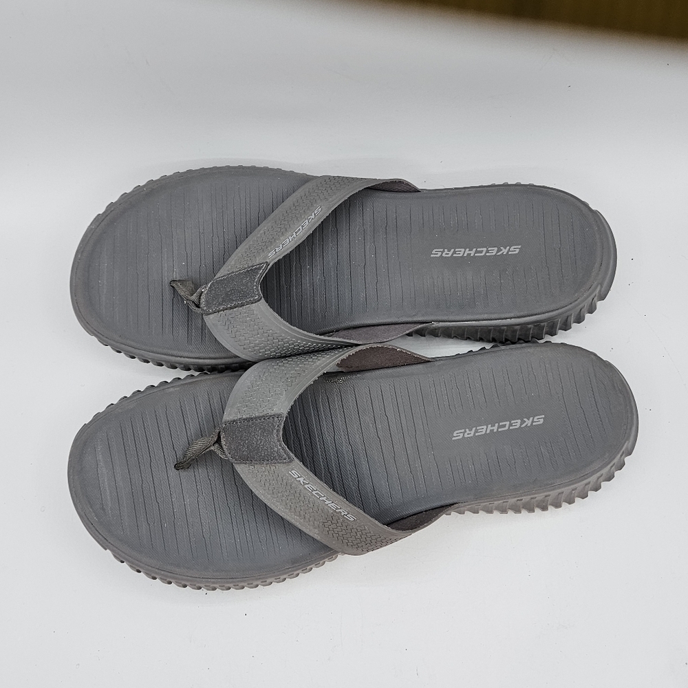 Skechers Men's Elite Flex Coastal Mist Flip-Flop gray size 13